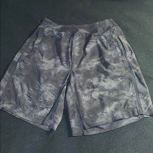 Lululemon Men’s Shorts - Large